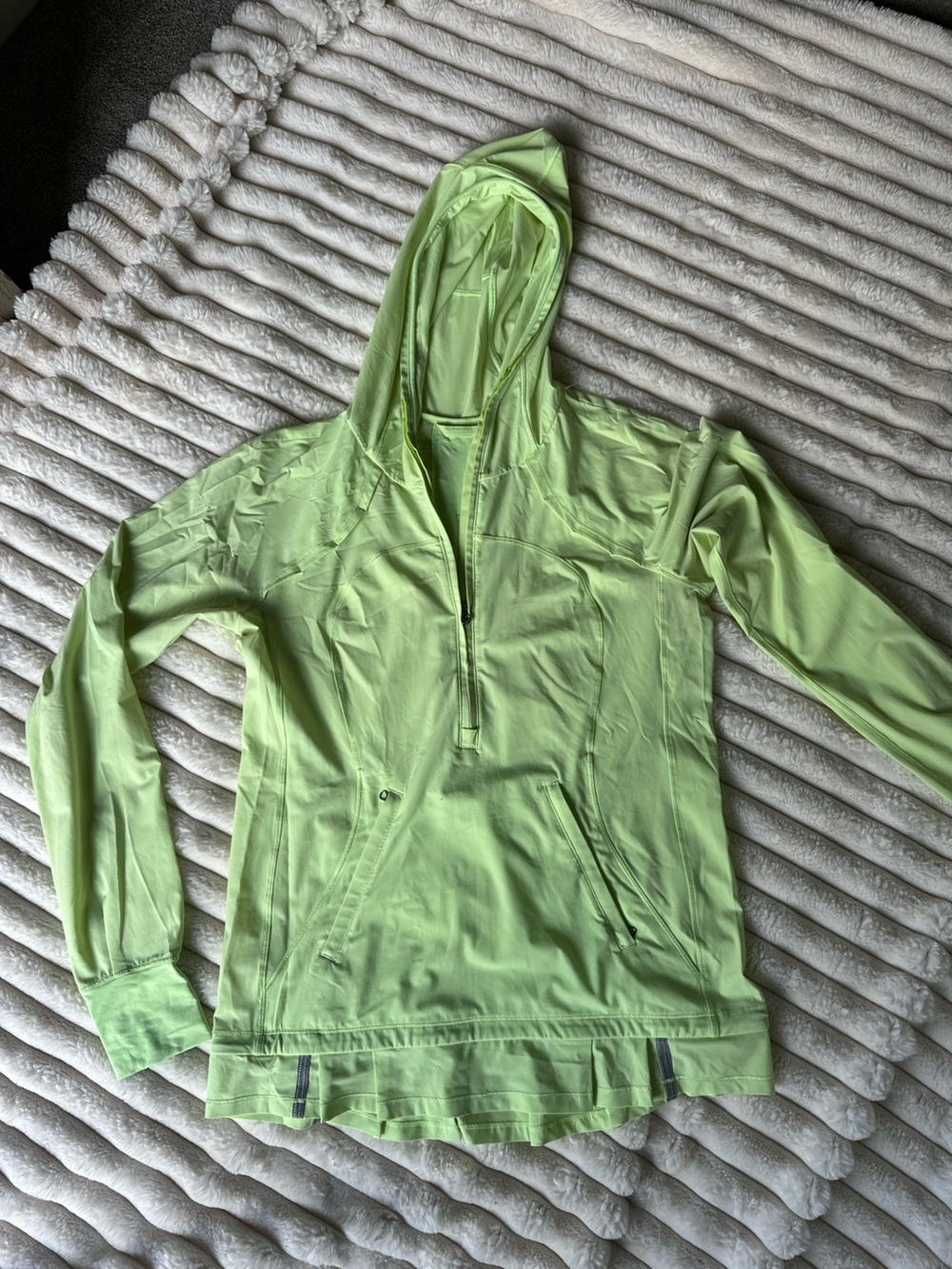 Lululemon Light Green Hooded Zip-Up pullover